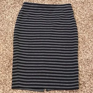 The Limited Navy Knit Pencil Skirt Size Small